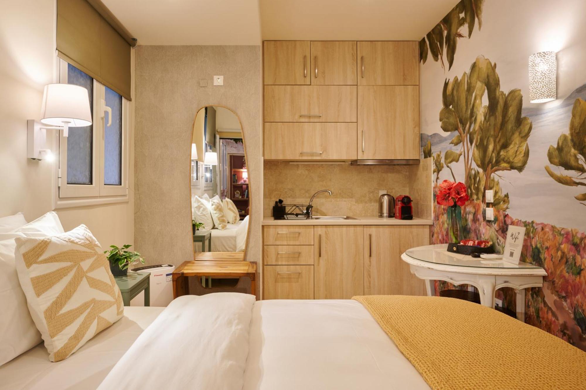 Rastoni Athens Suites Near Acropolis Экстерьер фото